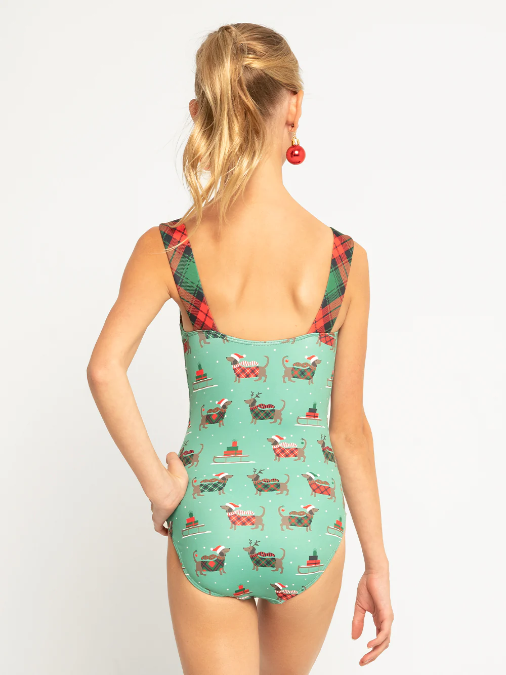 Carolyn Leotard - Image 6